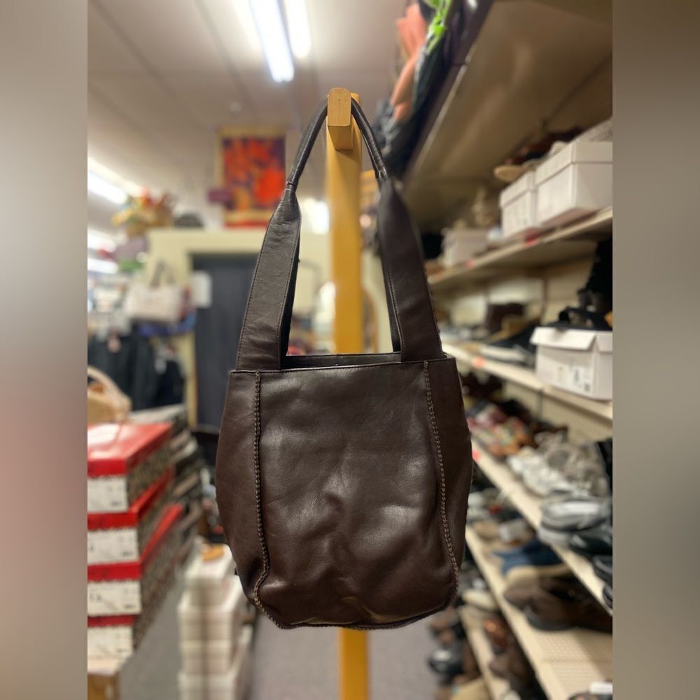 Wilson Ladies Brown Leather Purse - Picture 1 of 3
